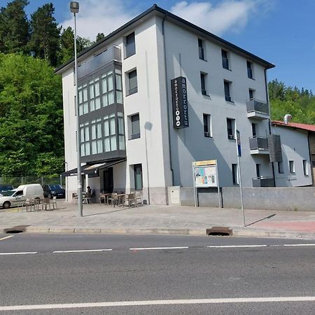 Pension Amorrortu Lemona Arraibi Eksteriør billede